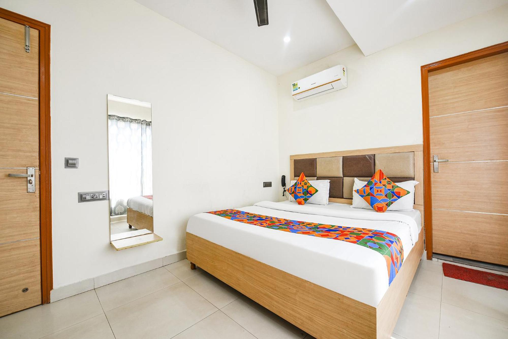 Fabescape Panchkula Motels Kültér fotó